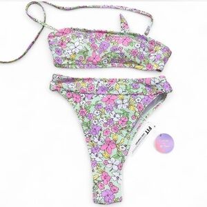 Cupshe Floral Bikini Set. Size small